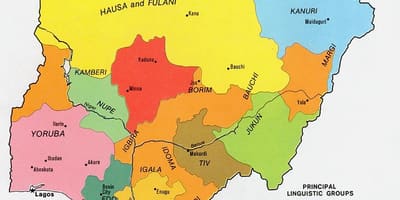 Zemljevid nigeriji, ki prikazuje etničnih skupin